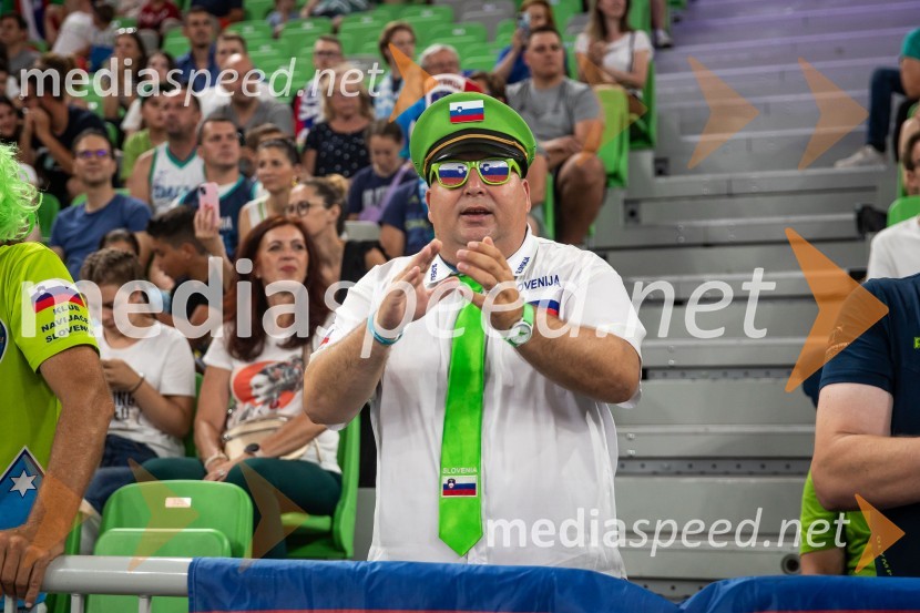  Aleksander Javornik, navijačSlovenija na krilih Luke Dončića premagala Brazilijo