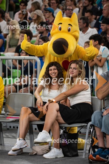  Neža Blatnik Sojar;  ... Slovenija na krilih Luke Dončića premagala Brazilijo