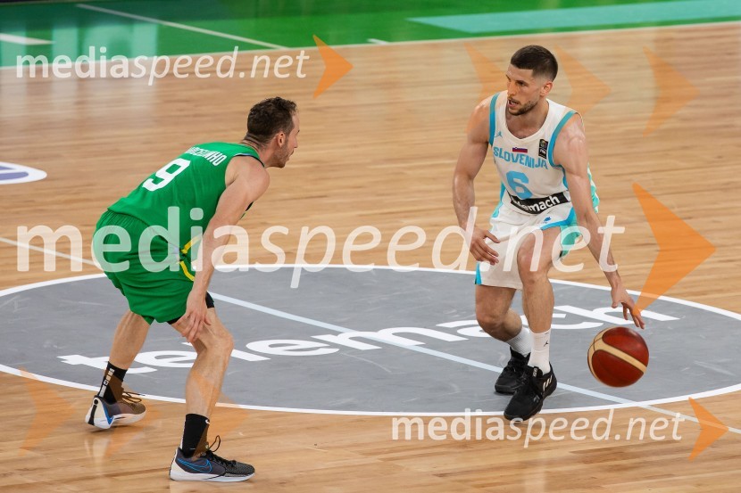  Marcelo Huertas, košarkar, Brazilija;  Aleksej  Nikolić, košarkarSlovenija na krilih Luke Dončića premagala Brazilijo