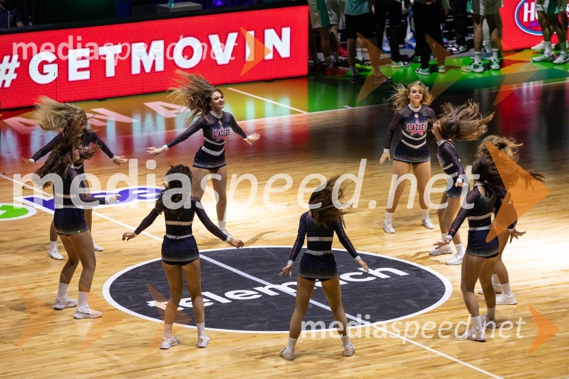 Slovenija na krilih Luke Dončića premagala Brazilijo