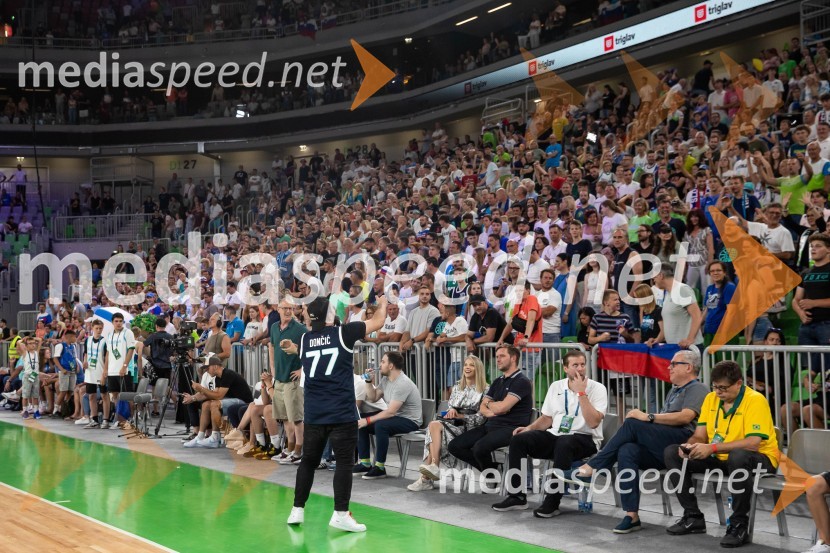 Slovenija na krilih Luke Dončića premagala Brazilijo