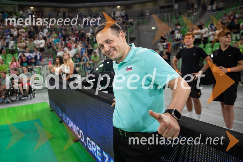  Aleksander Sekulić, selektor  košarkaške reprezentanceSlovenija na krilih Luke Dončića premagala Brazilijo