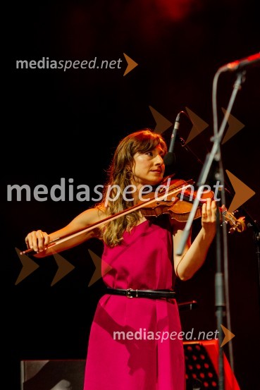  Yvette Holzwarth, violina, vokalRade Šerbedžija na 72. Ljubljana Festivalu