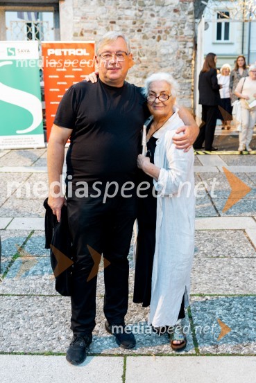  Robert Waltl, direktor, Mini teater;  Bjanka Adžić Ursulov, kostumografinjaRade Šerbedžija na 72. Ljubljana Festivalu