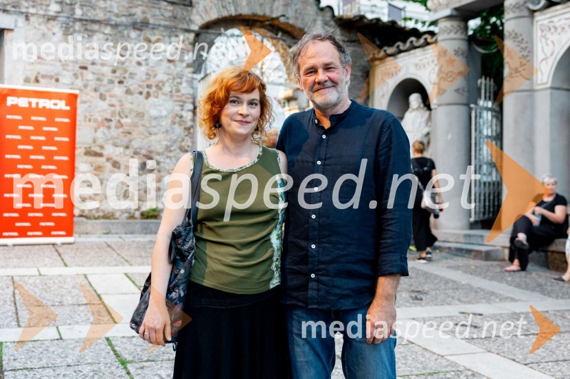  Nana Forte, skladateljica in sopranistka;  Jure Ivanušič, dramski igralec in glasbenikRade Šerbedžija na 72. Ljubljana Festivalu