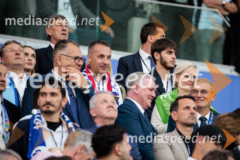  Danilo Steyer,   vinar, Steyer Vina; vinski vitez, predsednik Vinske reprezentance SlovenijeKljub porazu je Slovenija dokazala, da zmore