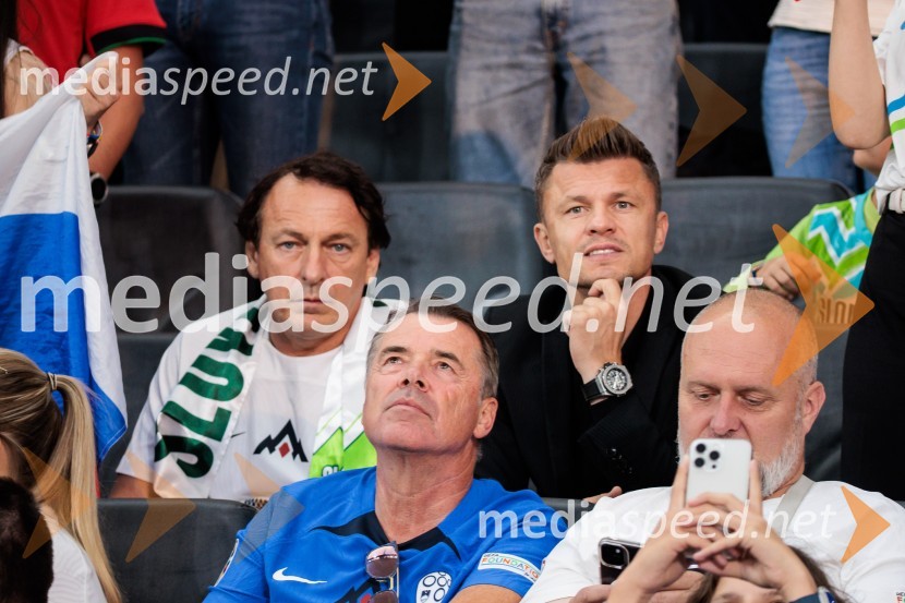  Marjan Simčič Domaine, vinar;  Zlatko Dedić, nogometašKljub porazu je Slovenija dokazala, da zmore