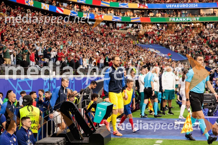  Jan Oblak, nogometašKljub porazu je Slovenija dokazala, da zmore
