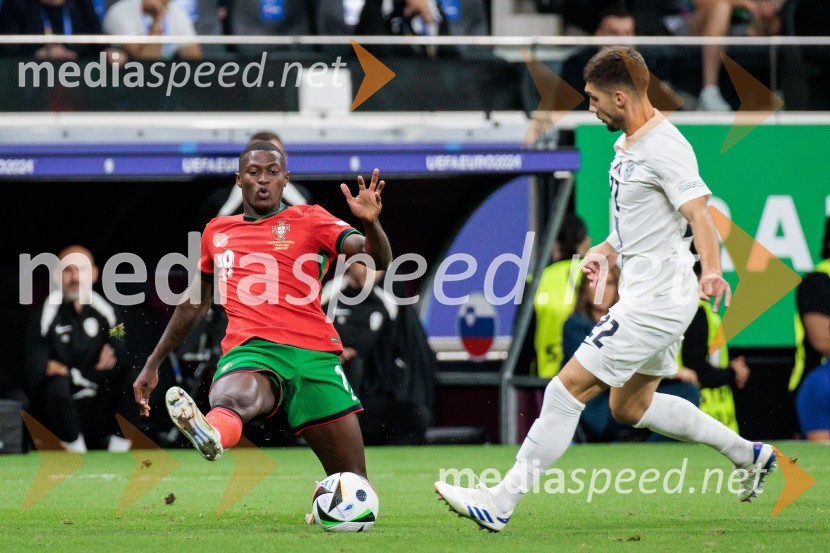 Nuno Mendes, nogometaš, Portugalska;  Adam Gnezda Čerin, nogometašKljub porazu je Slovenija dokazala, da zmore