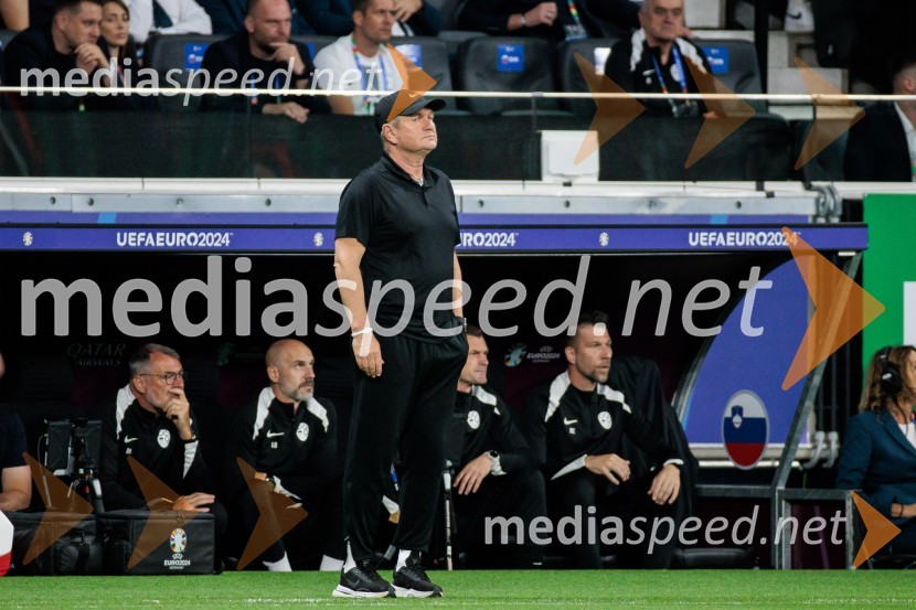  Matjaž Kek, selektor slovenske nogometne reprezentanceKljub porazu je Slovenija dokazala, da zmore