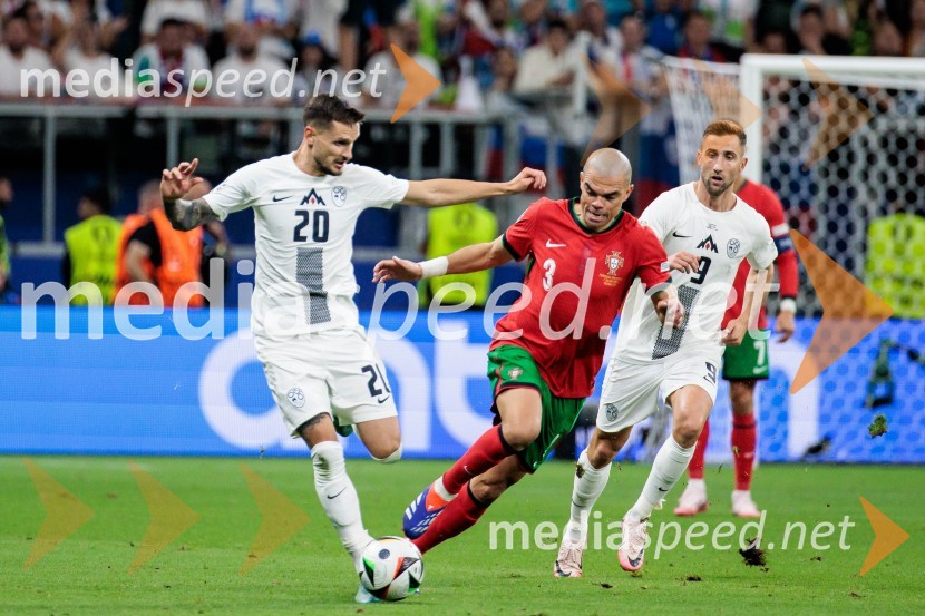  Petar Stojanović, nogometaš;  Kepler Laveran de Lima Ferreira ComM - Pepe, nogometaš, Portugalska;  Andraž Šporar, nogometašKljub porazu je Slovenija dokazala, da zmore