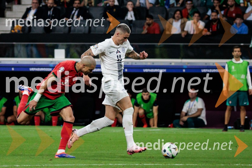  Kepler Laveran de Lima Ferreira ComM - Pepe, nogometaš, Portugalska;  Benjamin Šeško, nogometašKljub porazu je Slovenija dokazala, da zmore