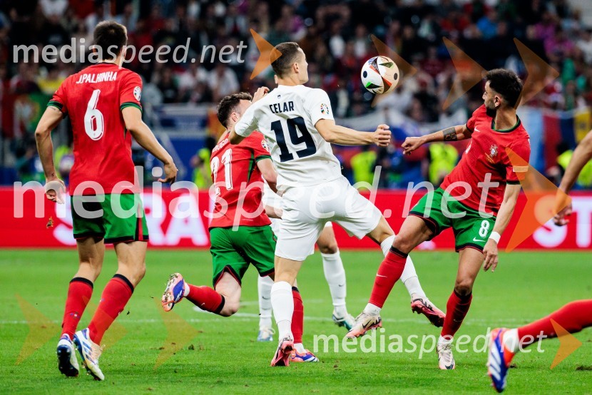  Žan Celar, nogometašKljub porazu je Slovenija dokazala, da zmore