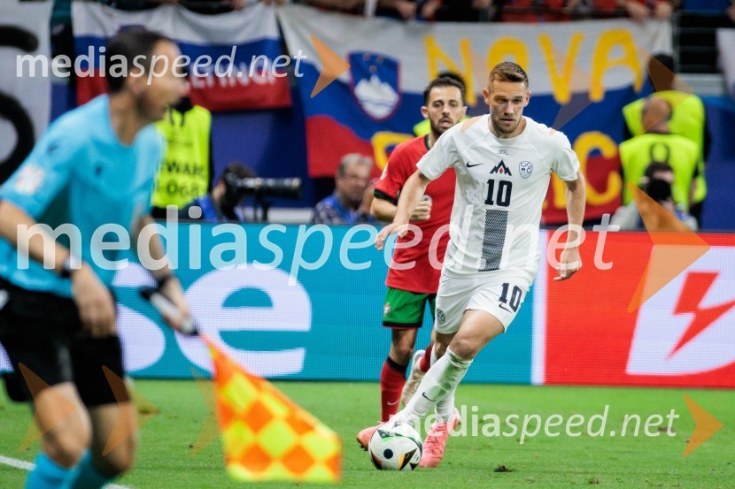  Timi Max Elšnik, nogometašKljub porazu je Slovenija dokazala, da zmore