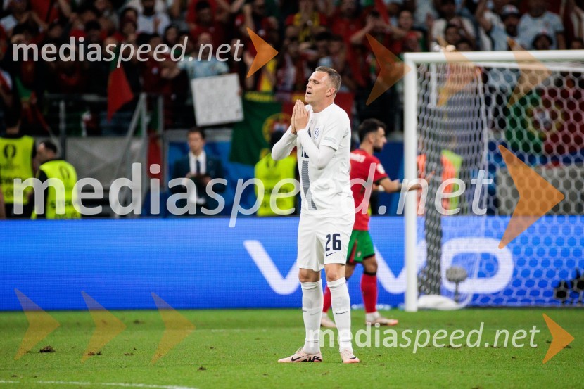  Josip  Iličić, nogometašKljub porazu je Slovenija dokazala, da zmore