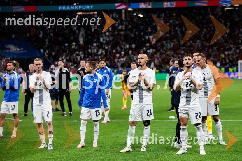  Žan  Karničnik, nogometaš;  Tomi Horvat, nogometaš;  Vanja Drkušić, nogometaš;  Adam Gnezda Čerin, nogometašKljub porazu je Slovenija dokazala, da zmore