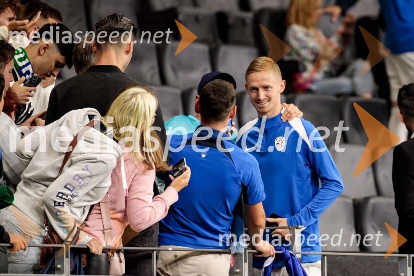  Žan  Karničnik, nogometašKljub porazu je Slovenija dokazala, da zmore