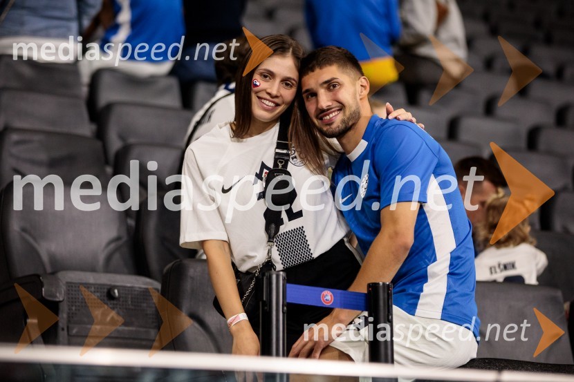  Pia Sara Černe;  Adam Gnezda Čerin, nogometašKljub porazu je Slovenija dokazala, da zmore