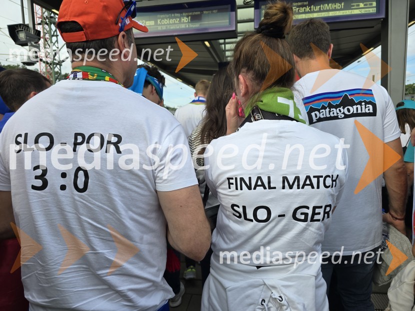 Frankfurt na Majni zavzeli slovenski navijači