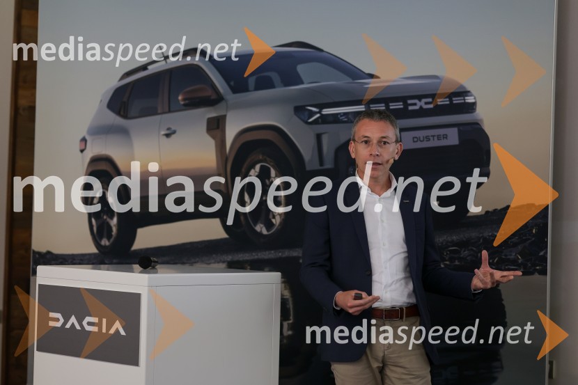 Nova Dacia Duster, predstavitev