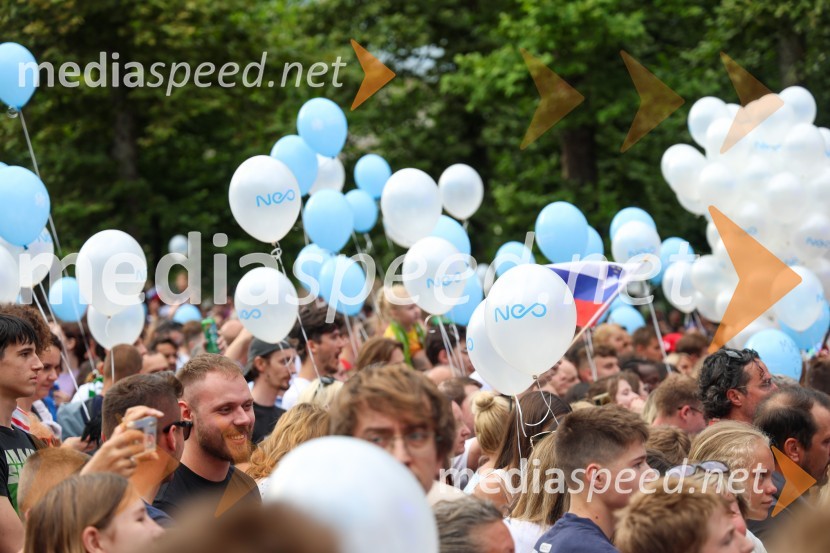 Sprejem naših nogometašev na Kongresnem trgu