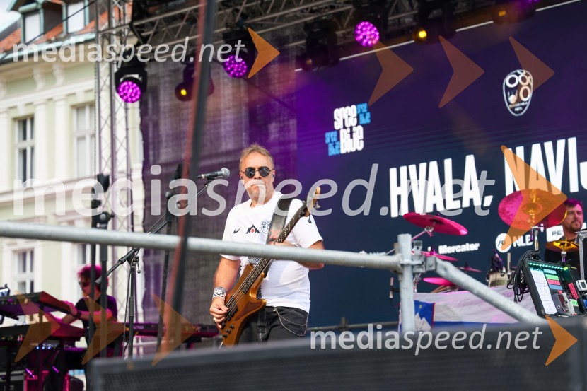  Jani Hace, glasbenik, SiddhartaSprejem naših nogometašev na Kongresnem trgu