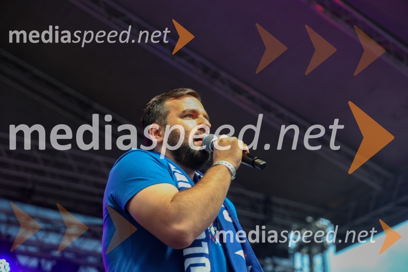 Sprejem naših nogometašev na Kongresnem trgu