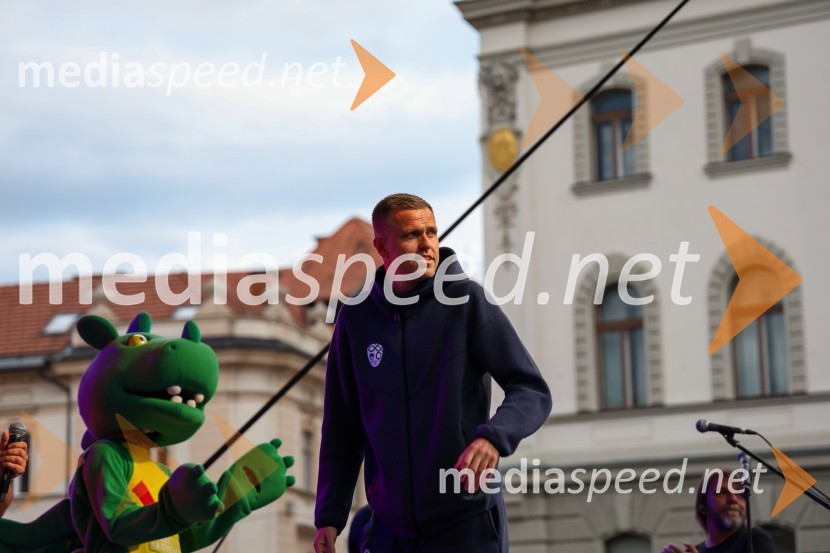  Josip  Iličić, nogometašSprejem naših nogometašev na Kongresnem trgu