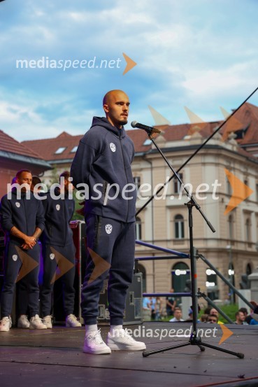  Vanja Drkušić, nogometašSprejem naših nogometašev na Kongresnem trgu