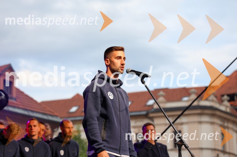  Andraž Šporar, nogometašSprejem naših nogometašev na Kongresnem trgu