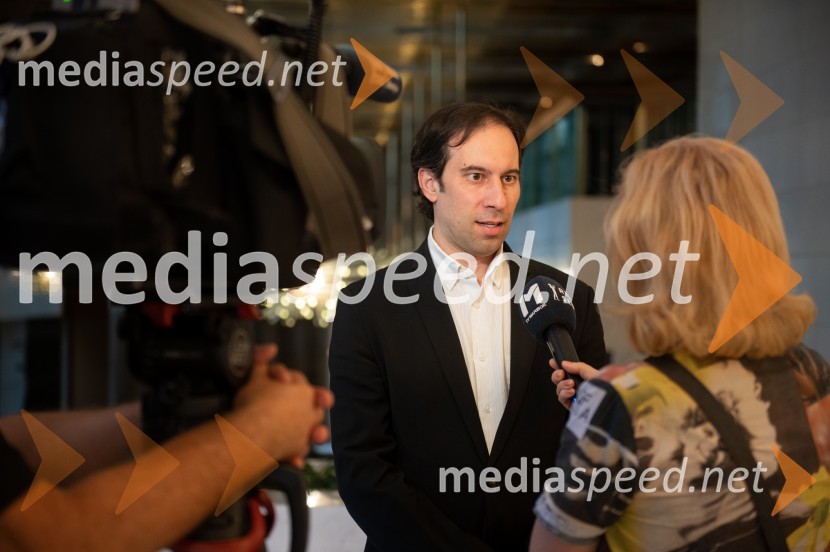  Simon Krečič, umetniški direktor Opere SNG MariborSlavnostni koncert ob stoti obletnici rojstva Ondine Otta Klasinc, SNG Maribor