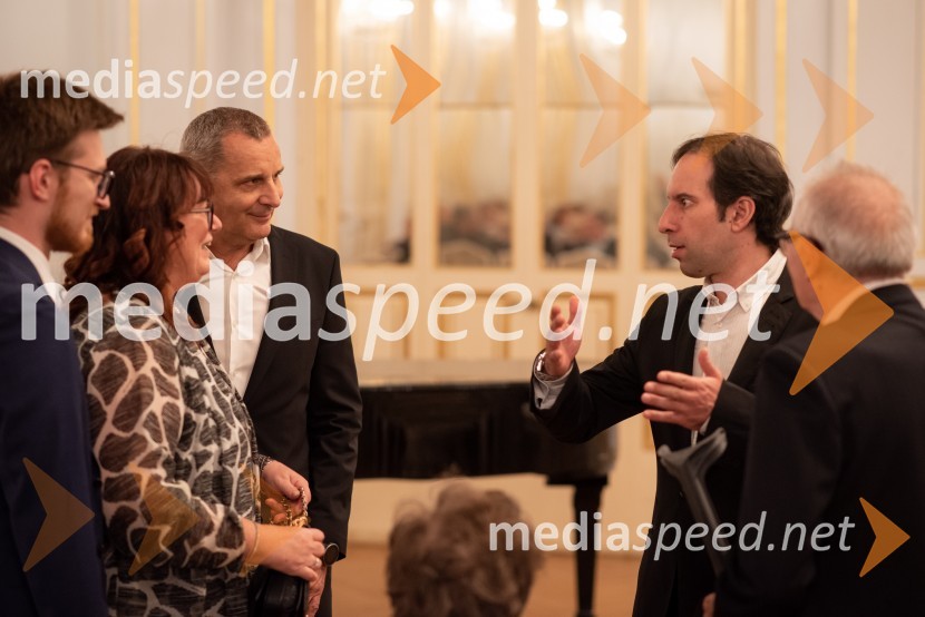  ... ;  ... ;  Danilo Rošker, direktor SNG Maribor;  Simon Krečič, dirigent in pianistSlavnostni koncert ob stoti obletnici rojstva Ondine Otta Klasinc, SNG Maribor