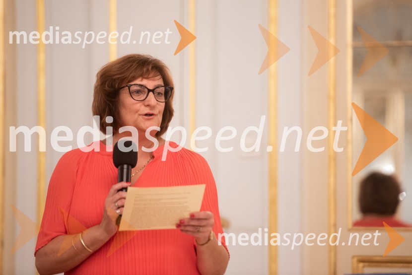 dr. Vlasta	 Stavbar, Univerzitetna knjižnica Maribor, vodja Enote za domoznanstvo, avtorica razstaveSlavnostni koncert ob stoti obletnici rojstva Ondine Otta Klasinc, SNG Maribor