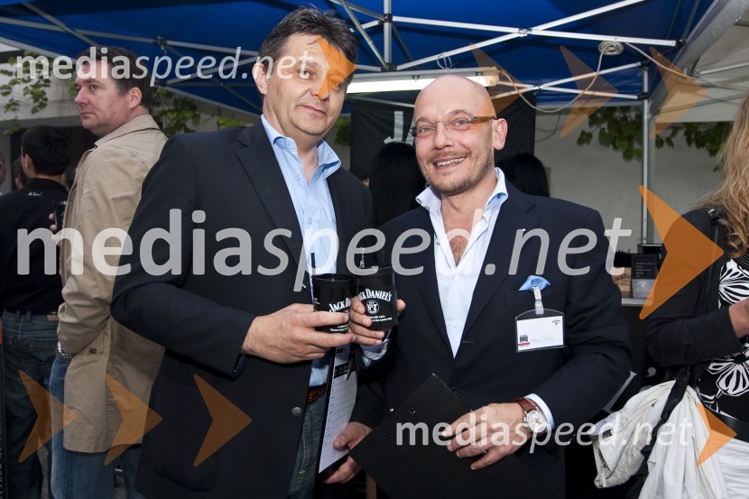 Franc Željko Županič, direktor Kontrole zračnega prometa Slovenije in Slavc Grčar, G3 Spirit, uvozniki Jack Daniels izdelkovJack Daniel's barbecue party