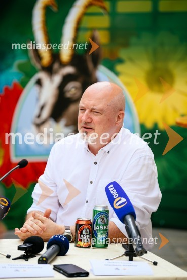  Urban Centa, organizator glasbenega programa Novinarska konferenca pred festivalom Pivo in cvetje Laško