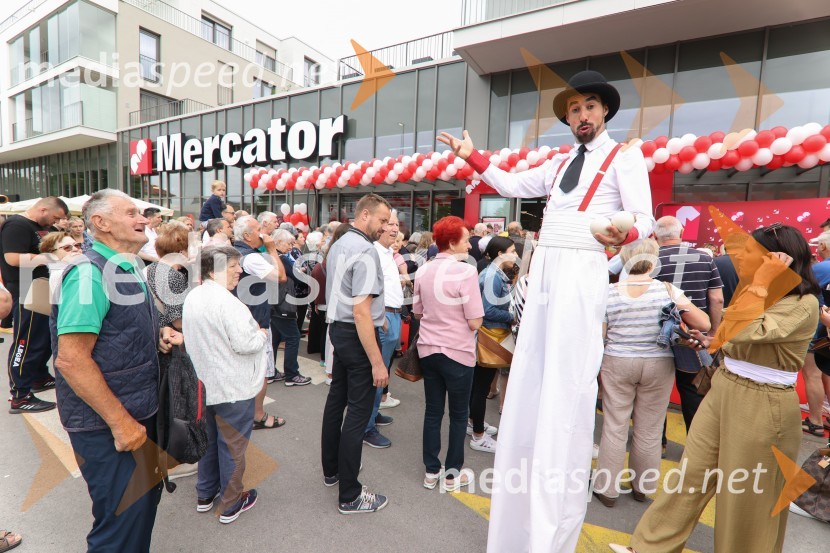 Otvoritev novega Mercator centra v Kosezah
