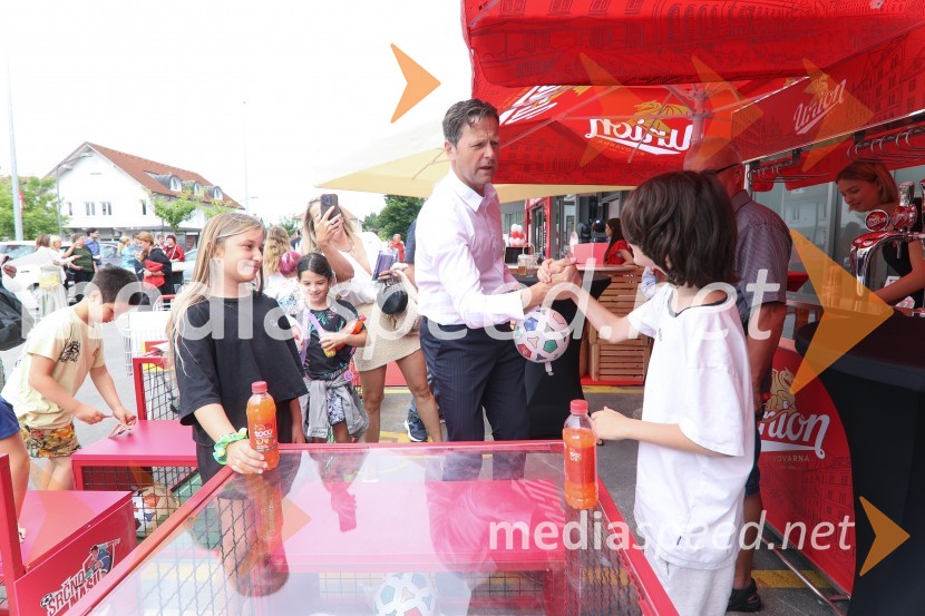 Otvoritev novega Mercator centra v Kosezah