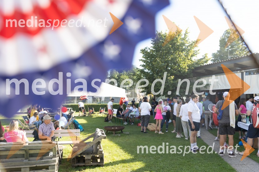 AmCham x Nomago teniški turnir in YOUng piknik