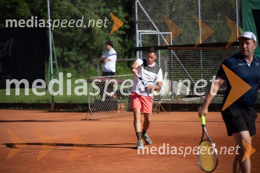 AmCham x Nomago teniški turnir in YOUng piknik