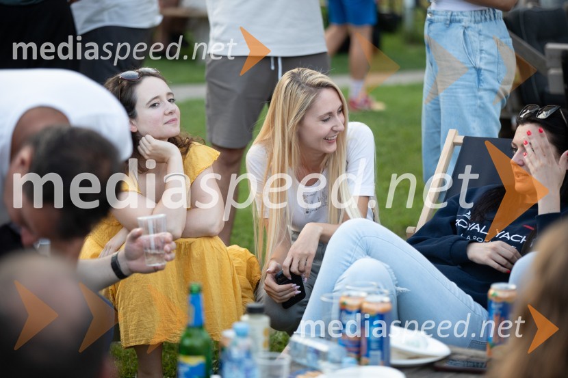 AmCham x Nomago teniški turnir in YOUng piknik