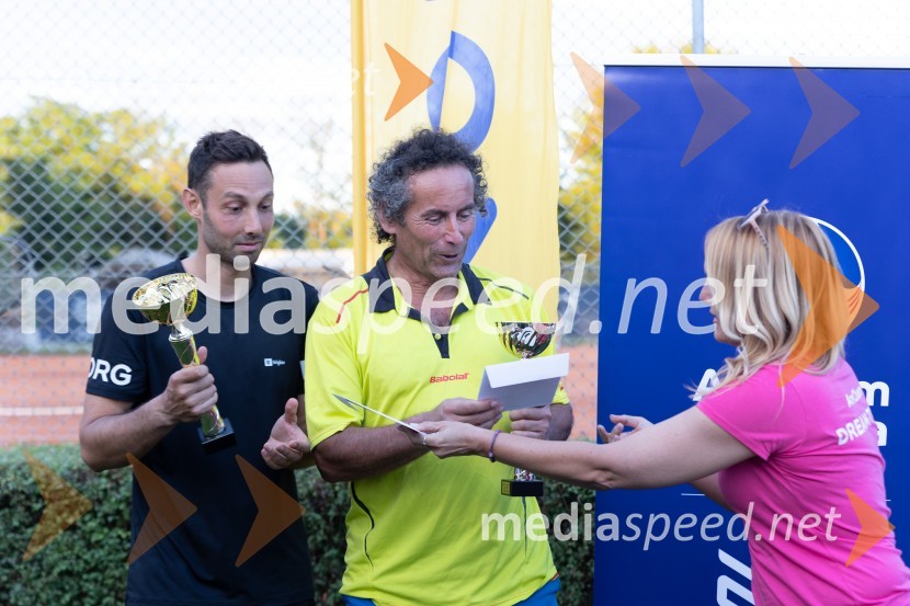 AmCham x Nomago teniški turnir in YOUng piknik