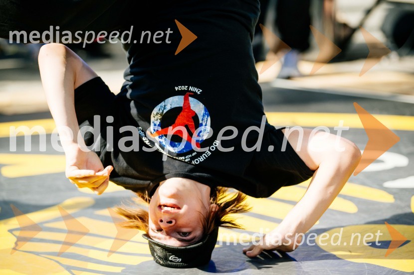 Break the Floor v Citycentru Celje