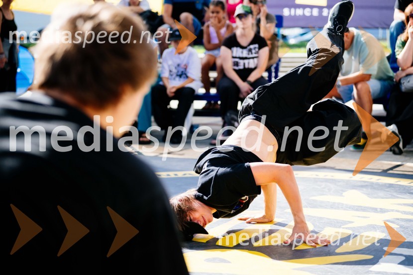 Break the Floor v Citycentru Celje