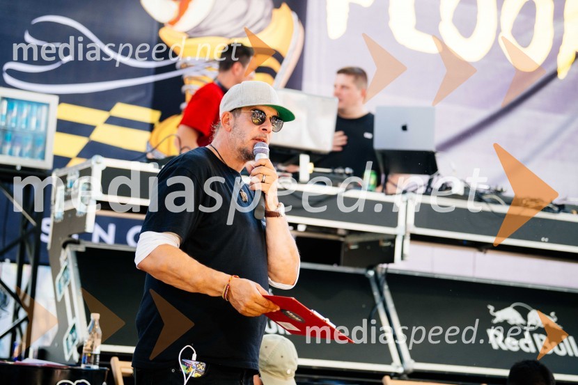 Break the Floor v Citycentru Celje