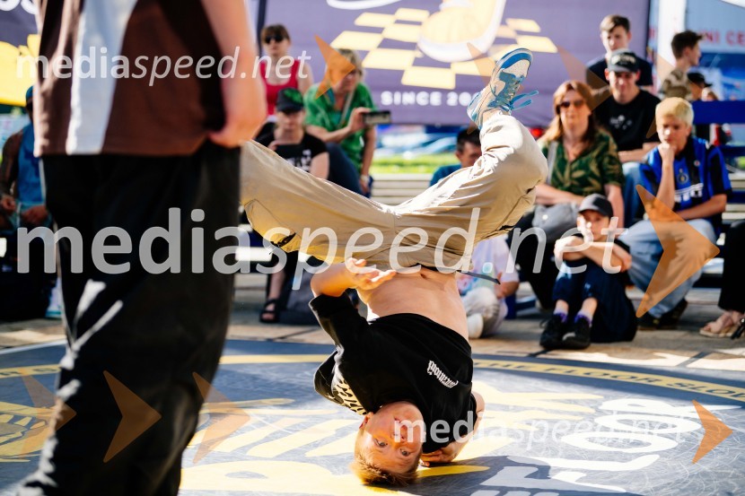 Break the Floor v Citycentru Celje