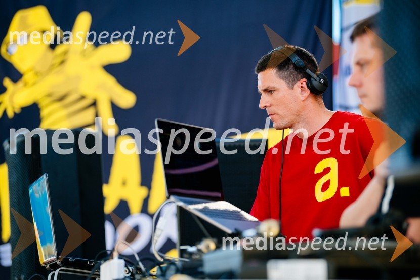 Break the Floor v Citycentru Celje