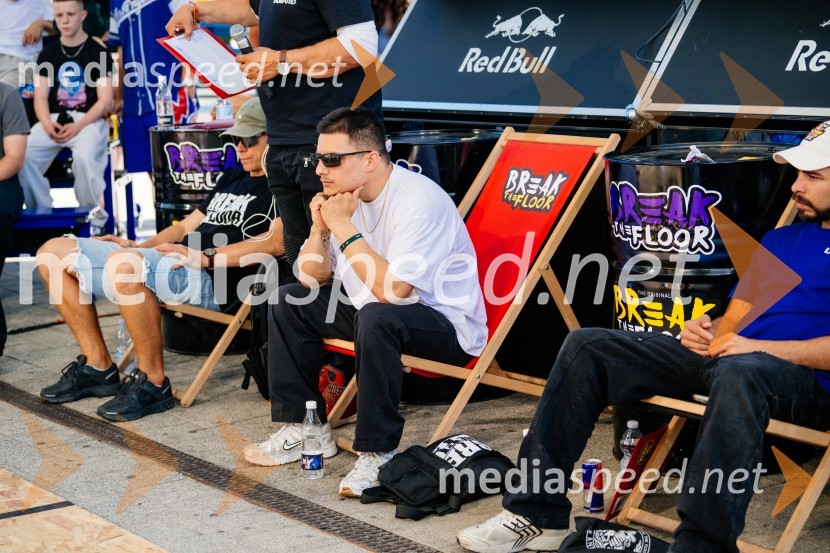 Break the Floor v Citycentru Celje