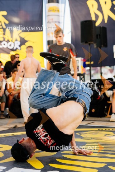 Break the Floor v Citycentru Celje