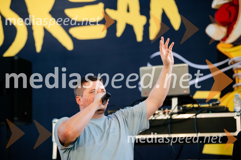 Break the Floor v Citycentru Celje