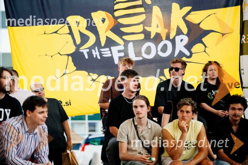 Break the Floor v Citycentru Celje